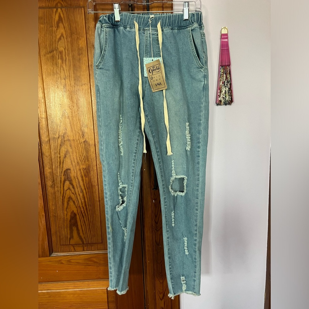 Baggy Stressed Jeans